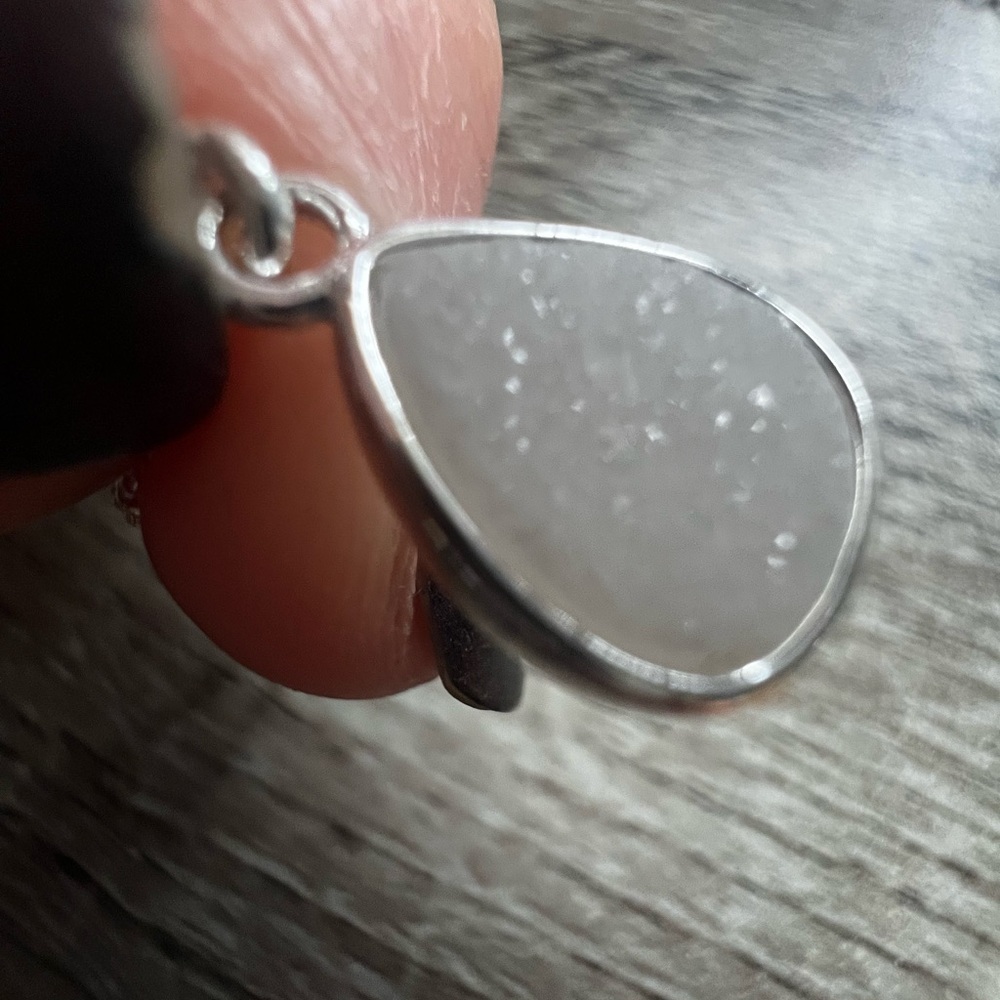 Luna Norte Druzy Quartz Elegant Silver over brass Teardrop Pendant Necklace - Picture 7 of 14